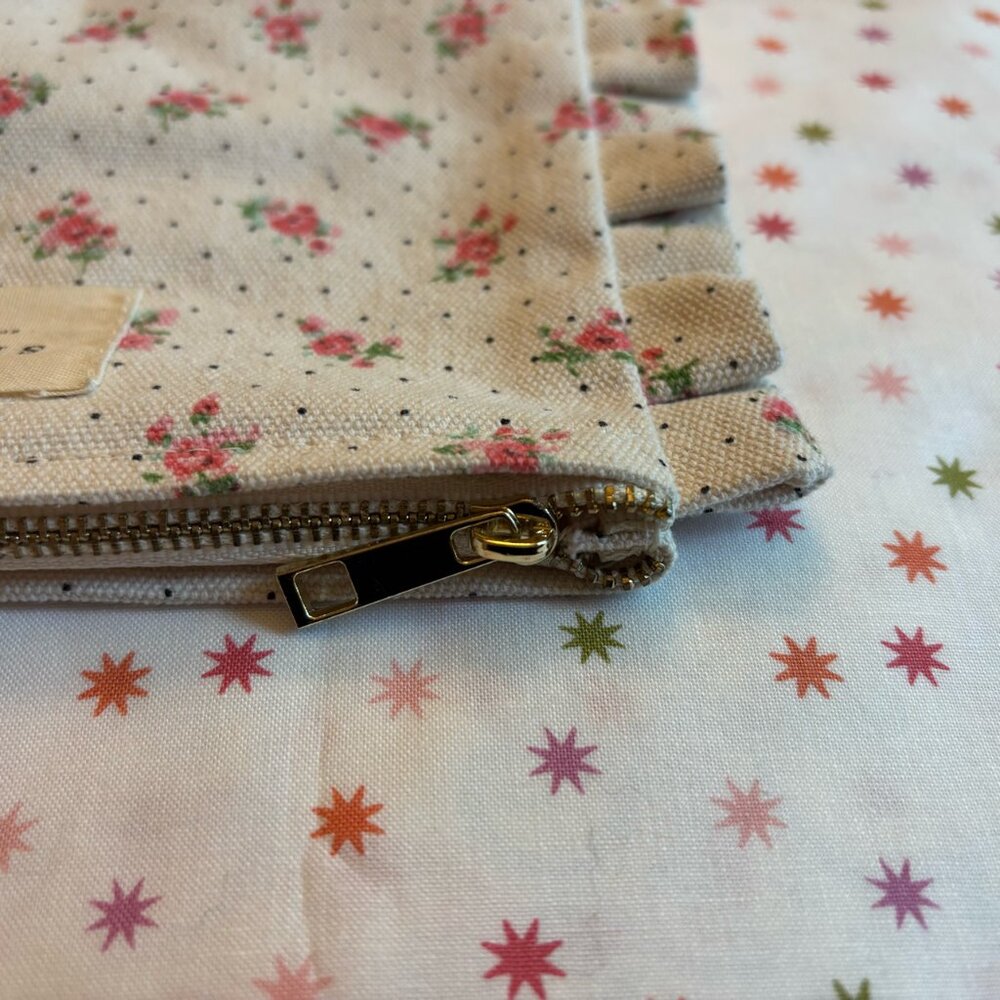 Sézane Canvas Makeup Bag Pouch, Ditsy Flower Print 🌷 - Picture 6 of 6